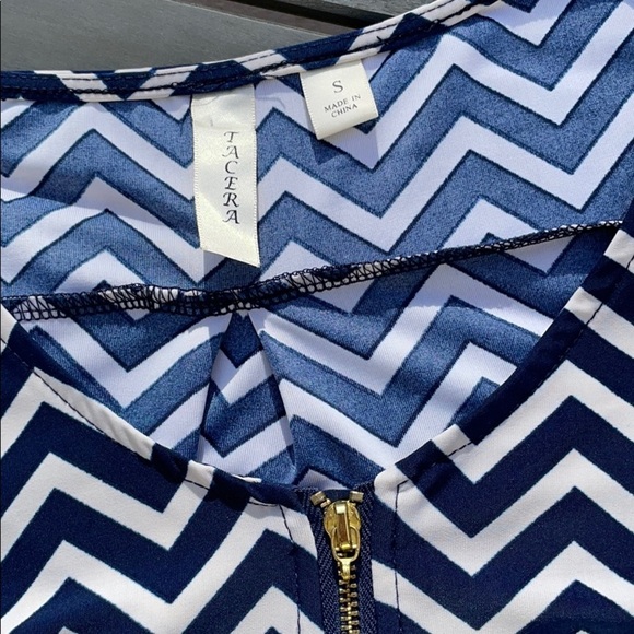 Chevron dress with front zipper - Picture 5 of 8